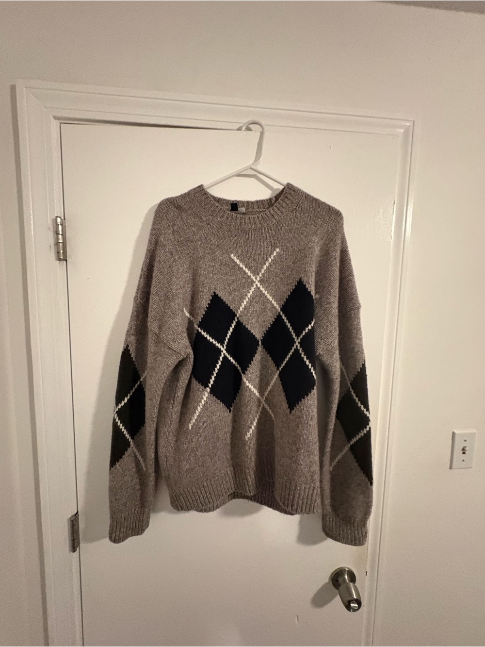 Reiss Taupe Crewneck Sweater with Navy & Cream Argyle